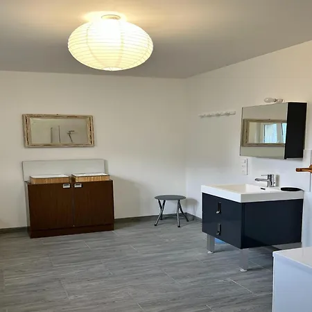 Apartment In Sedan Near Chateau Fort * سيدا